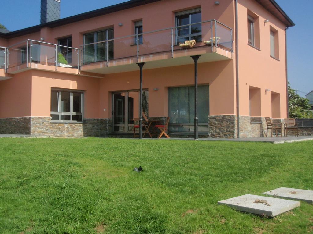 Apartamentos Arcos Del Esva ルアルカ エクステリア 写真